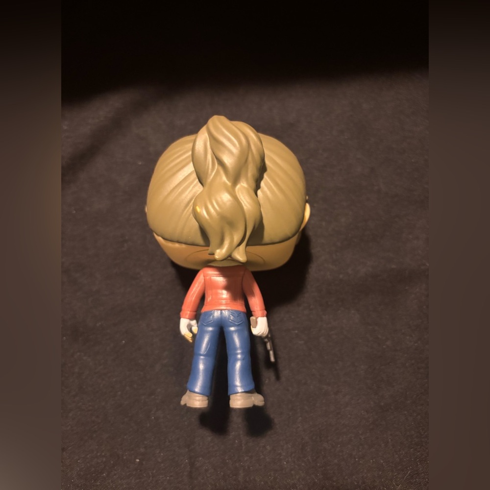 Funko Pop! Television: Stranger Things- Nancy Wheeler #514 - Picture 2 of 2